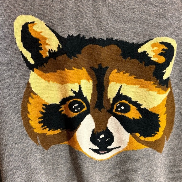 LACOSTE LIVE! Sz L Sweater 100% Cotton Raccoon Image On Grey Background - Picture 3 of 8